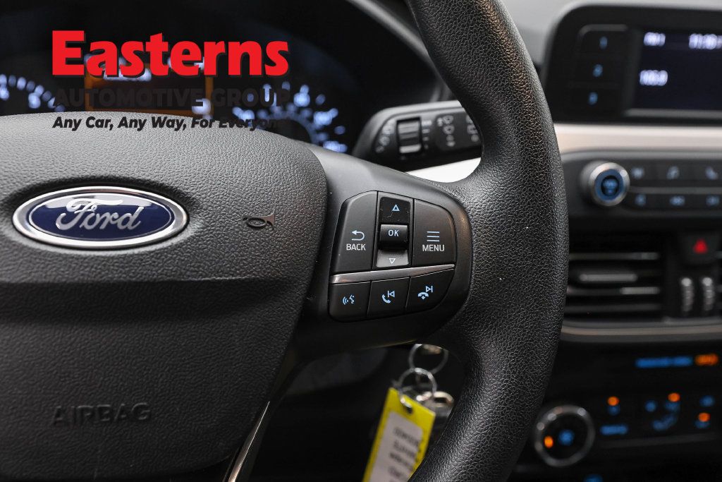 Used 2022 Ford Escape S AWD/4WD image 17
