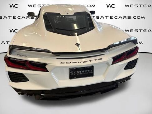 Used 2021 Chevrolet Corvette Stingray Preferred Cpe w/ Z51 Performance Package RWD image 7