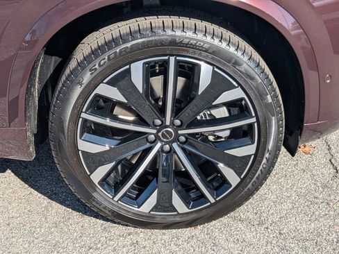 New 2026 Volvo XC90 T8 Ultra AWD/4WD image 11