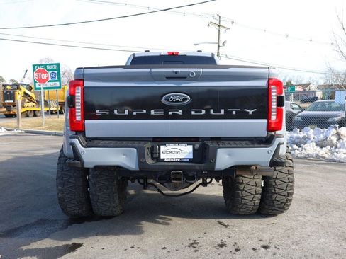 Used 2024 Ford F350 Lariat w/ Lariat Ultimate Package image 4