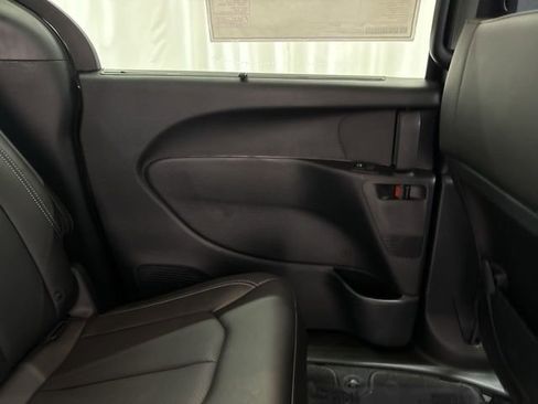 New 2026 Chrysler Voyager LX image 33