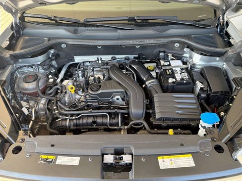 Certified 2024 Volkswagen Taos S AWD/4WD image 39