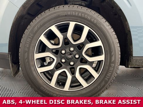 Used 2022 Ford Maverick Lariat image 34