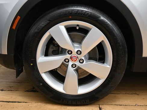 Used 2023 Jaguar E-PACE SE AWD/4WD image 9