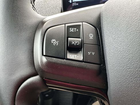 Used 2025 Ford Mustang Mach-E Premium image 20