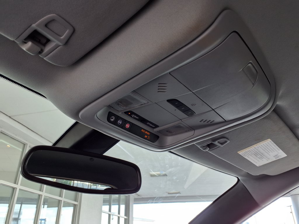 Used 2020 Chevrolet Blazer LT FWD image 32