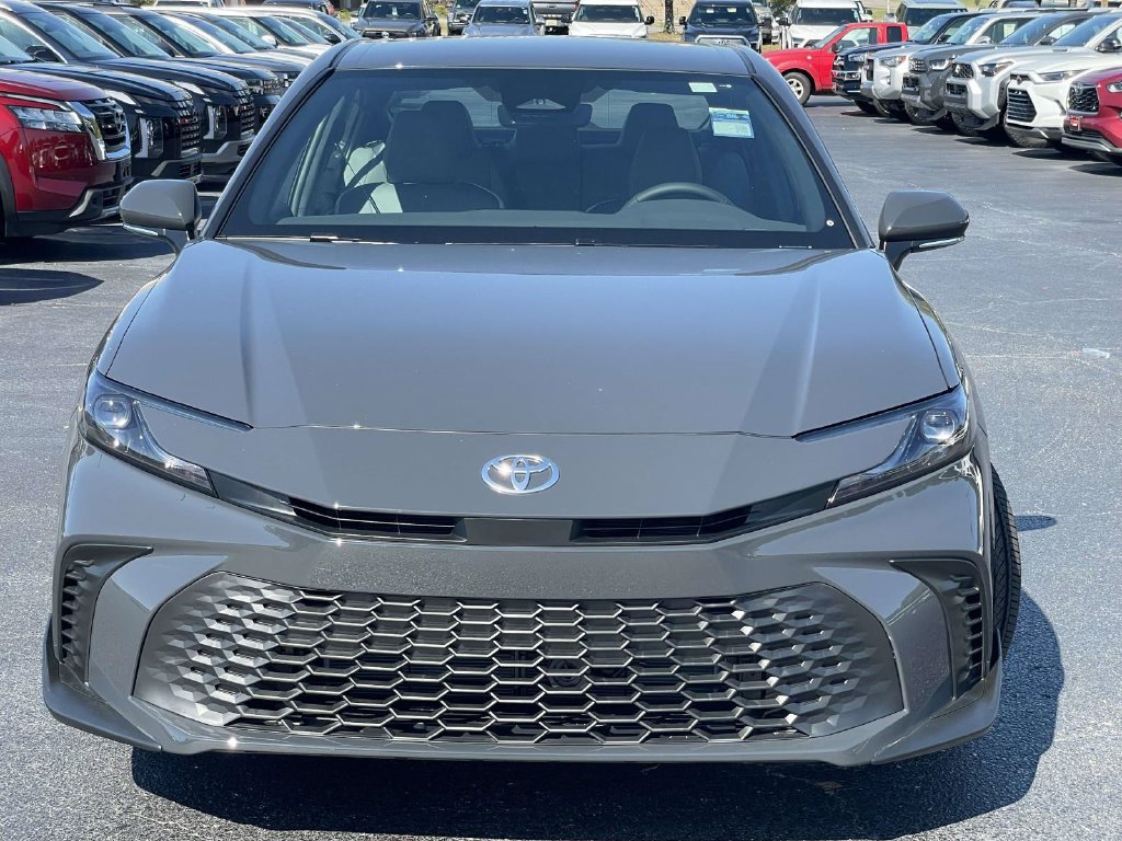 New 2026 Toyota Camry SE w/ Convenience Package FWD image 7