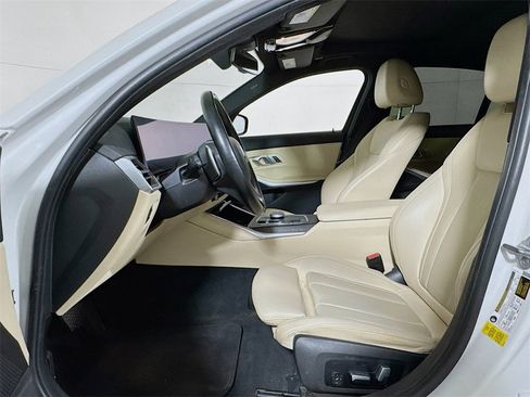 Used 2023 BMW 330i 330i w/ Driving Assistance Package image 20