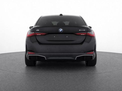 Used 2023 BMW i4 eDrive35 RWD image 4