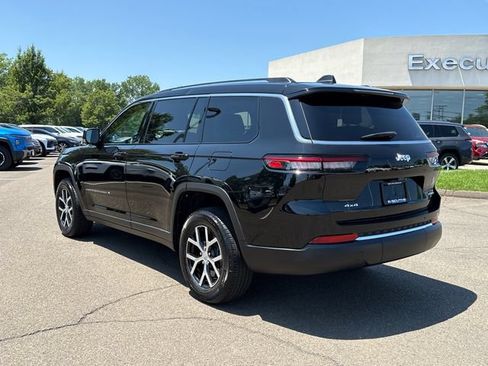 Used 2023 Jeep Grand Cherokee L Limited AWD/4WD image 4