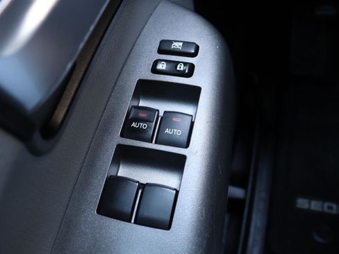 Used 2016 Toyota Sequoia Limited image 71