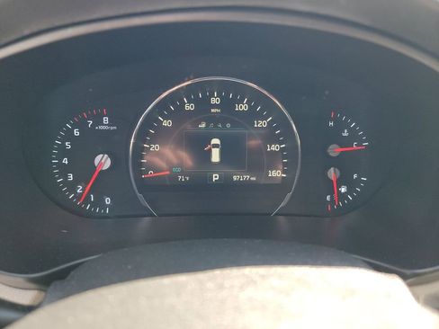 Used 2017 Kia Sorento EX image 4