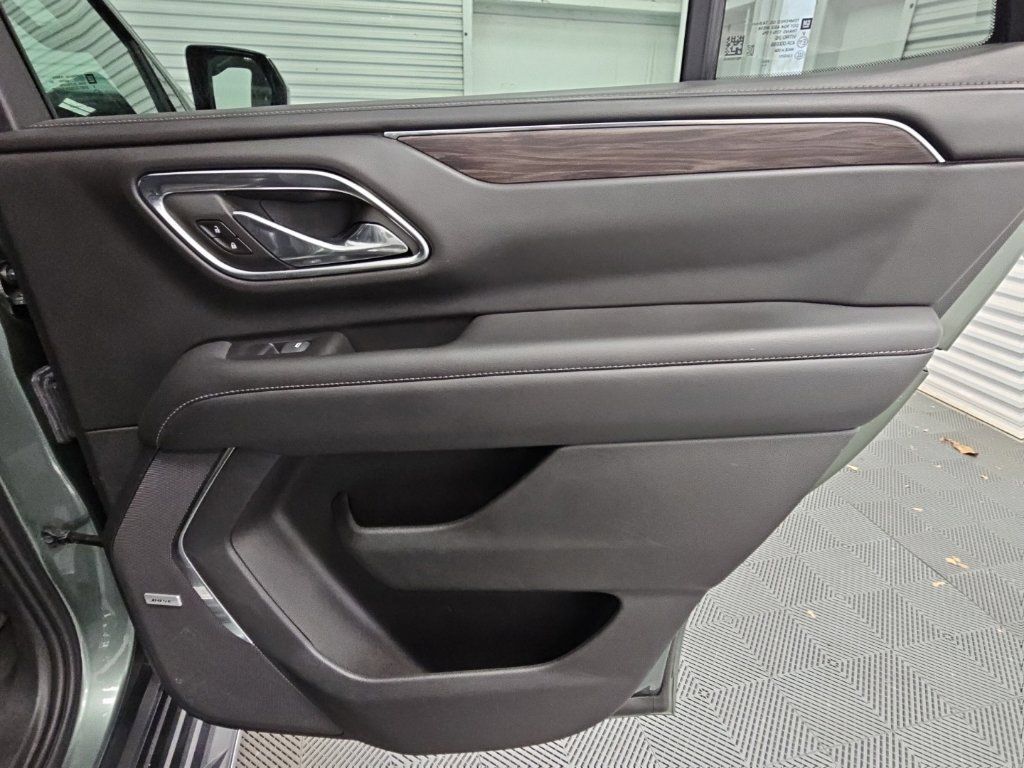 Used 2023 Chevrolet Tahoe LT AWD/4WD image 38