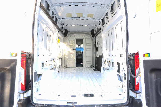 Used 2026 Ford Transit 250 148 High Roof RWD image 10