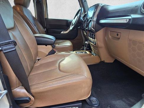 Used 2016 Jeep Wrangler Unlimited Sahara w/ Max Tow Package image 19