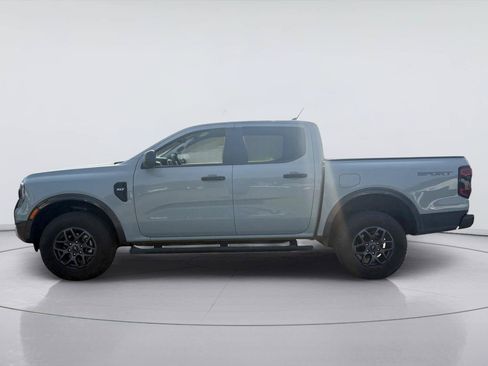 Used 2024 Ford Ranger XLT RWD image 4