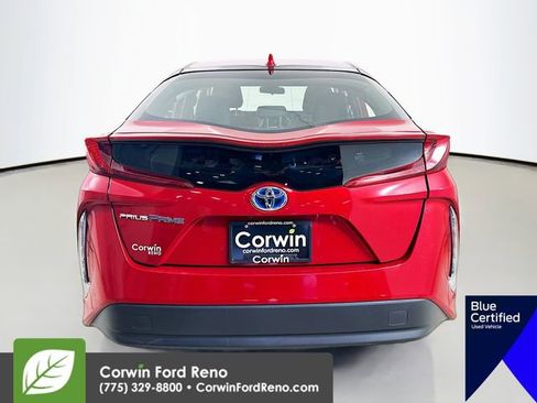 Used 2021 Toyota Prius Prime LE image 27