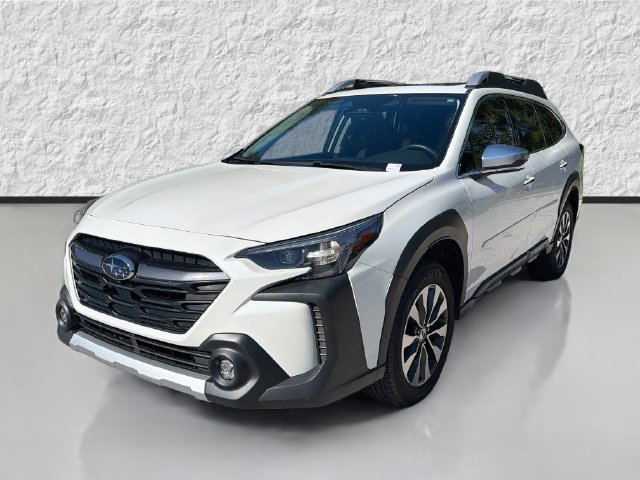 Used 2025 Subaru Outback Touring AWD/4WD image 7