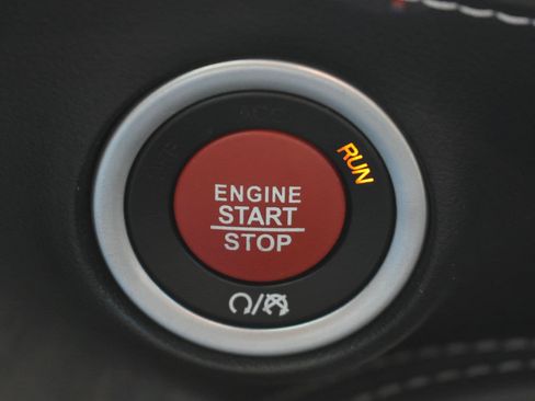 Used 2021 Dodge Challenger SRT Hellcat Redeye RWD image 29
