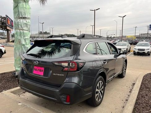 Used 2020 Subaru Outback 2.5i image 17
