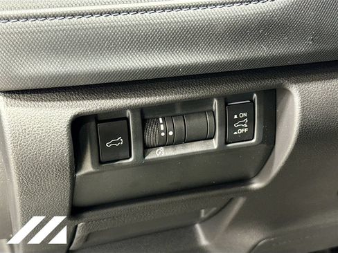Used 2026 Subaru Forester Premium AWD/4WD image 10