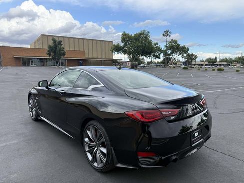 Used 2018 INFINITI Q60 Red Sport 400 w/ Sensory Package 3.0T Sport AWD/4WD image 5
