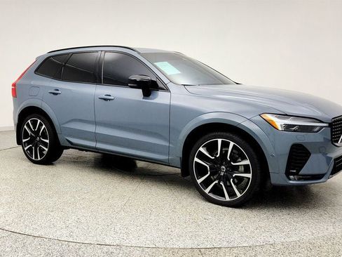 Used 2023 Volvo XC60 B6 Ultimate w/ Protection Package Premier AWD/4WD image 3