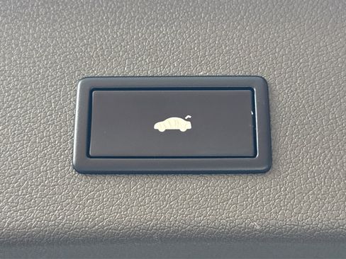 Used 2011 Audi Q5 2.0T Premium Plus image 41