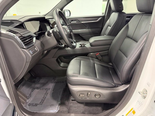 Used 2026 GMC Acadia Elevation w/ Elevation Premium Package FWD image 10