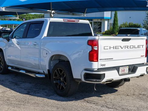 Used 2022 Chevrolet Silverado 1500 RST w/ Z71 Off-Road Package AWD/4WD image 3