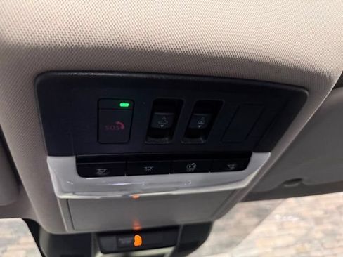 Certified 2025 Nissan Rogue SV w/ SV Premium Package FWD image 25