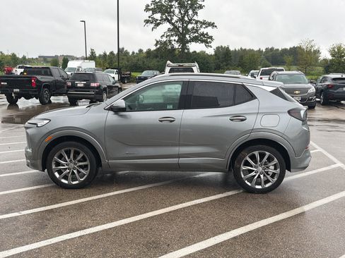Used 2024 Buick Encore GX Avenir w/ Avenir Technology Package AWD/4WD image 2