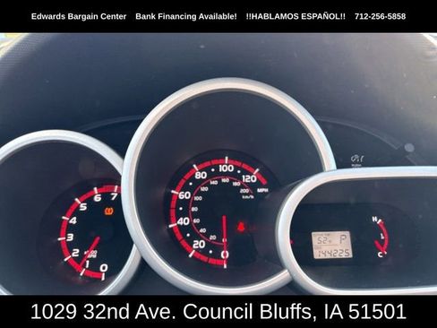 Used 2010 Pontiac Vibe Base w/ Preferred Package image 15