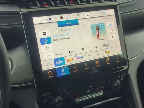 New 2025 Jeep Grand Cherokee Limited image 25