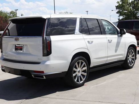 Used 2021 Cadillac Escalade Premium Luxury Platinum w/ Heavy-Duty Trailer Package AWD/4WD image 6