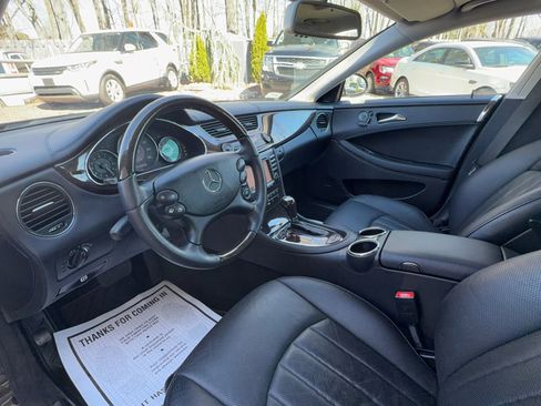 Used 2008 Mercedes-Benz CLS 550 image 17