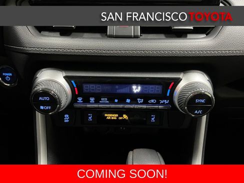 Used 2019 Toyota RAV4 XLE image 27