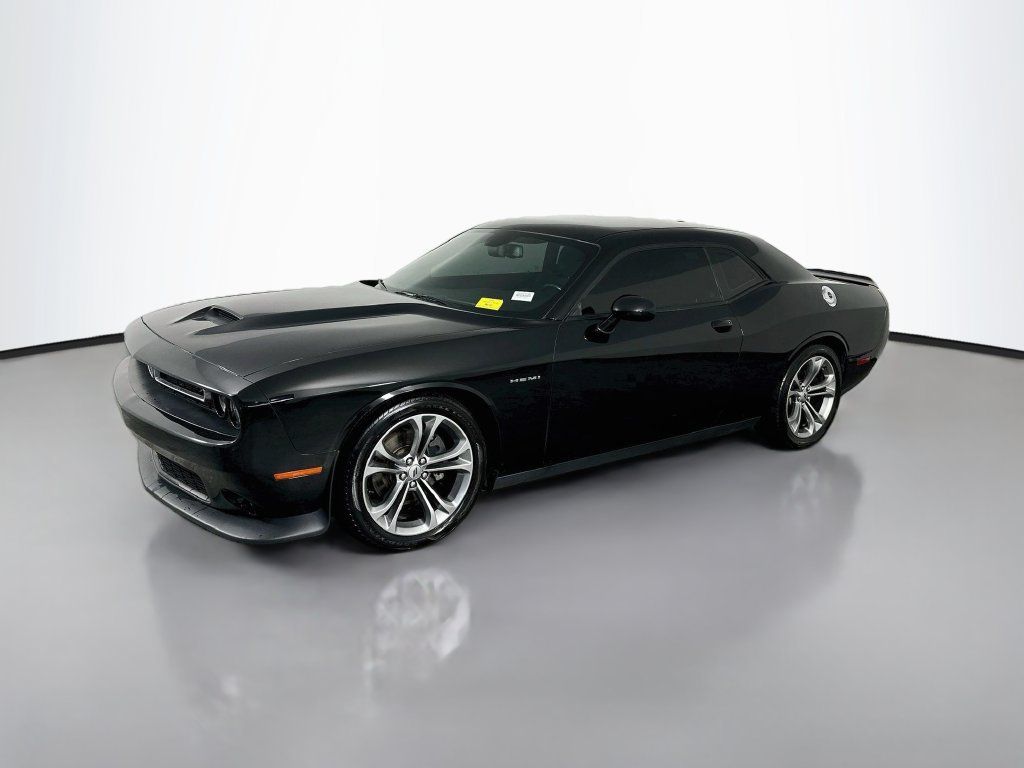 Used 2021 Dodge Challenger R/T RWD image 3