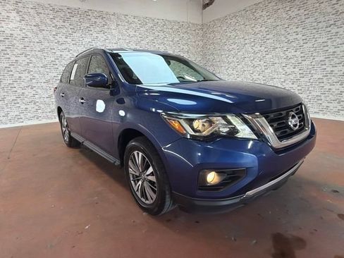 Used 2020 Nissan Pathfinder SV FWD image 9