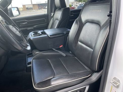 Used 2023 RAM 1500 Laramie AWD/4WD image 11