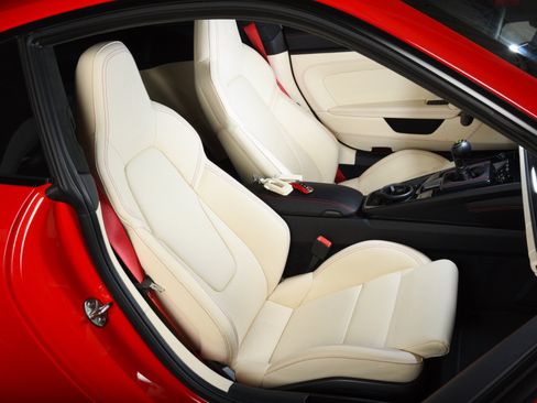 Used 2022 Porsche 911 GT3 RWD image 32
