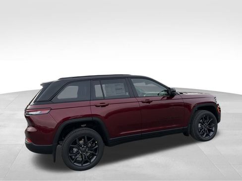 New 2025 Jeep Grand Cherokee Limited w/ MOPAR Finishing Package image 8