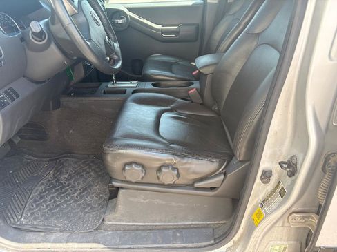 Used 2009 Nissan Xterra SE w/ Tow Pkg AWD/4WD image 5