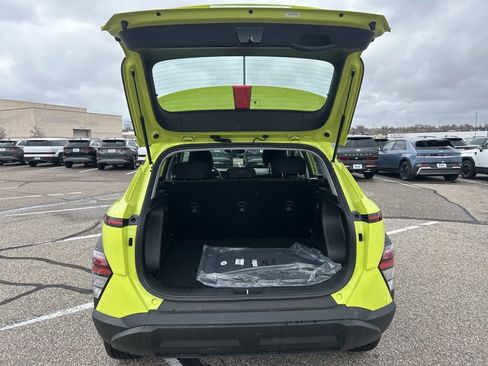 New 2026 Hyundai Kona SE image 25