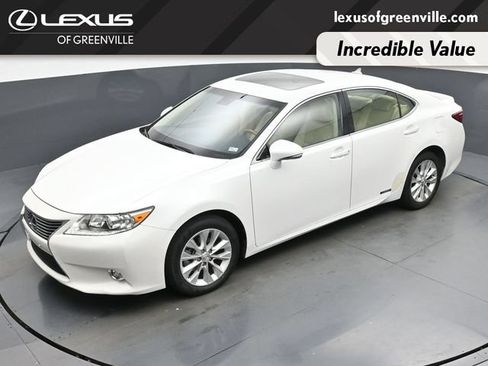 Used 2014 Lexus ES 300h w/ Luxury Package w/Bamboo Trim FWD image 49