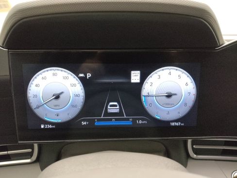 Used 2023 Hyundai Elantra SEL w/ Convenience Package image 23