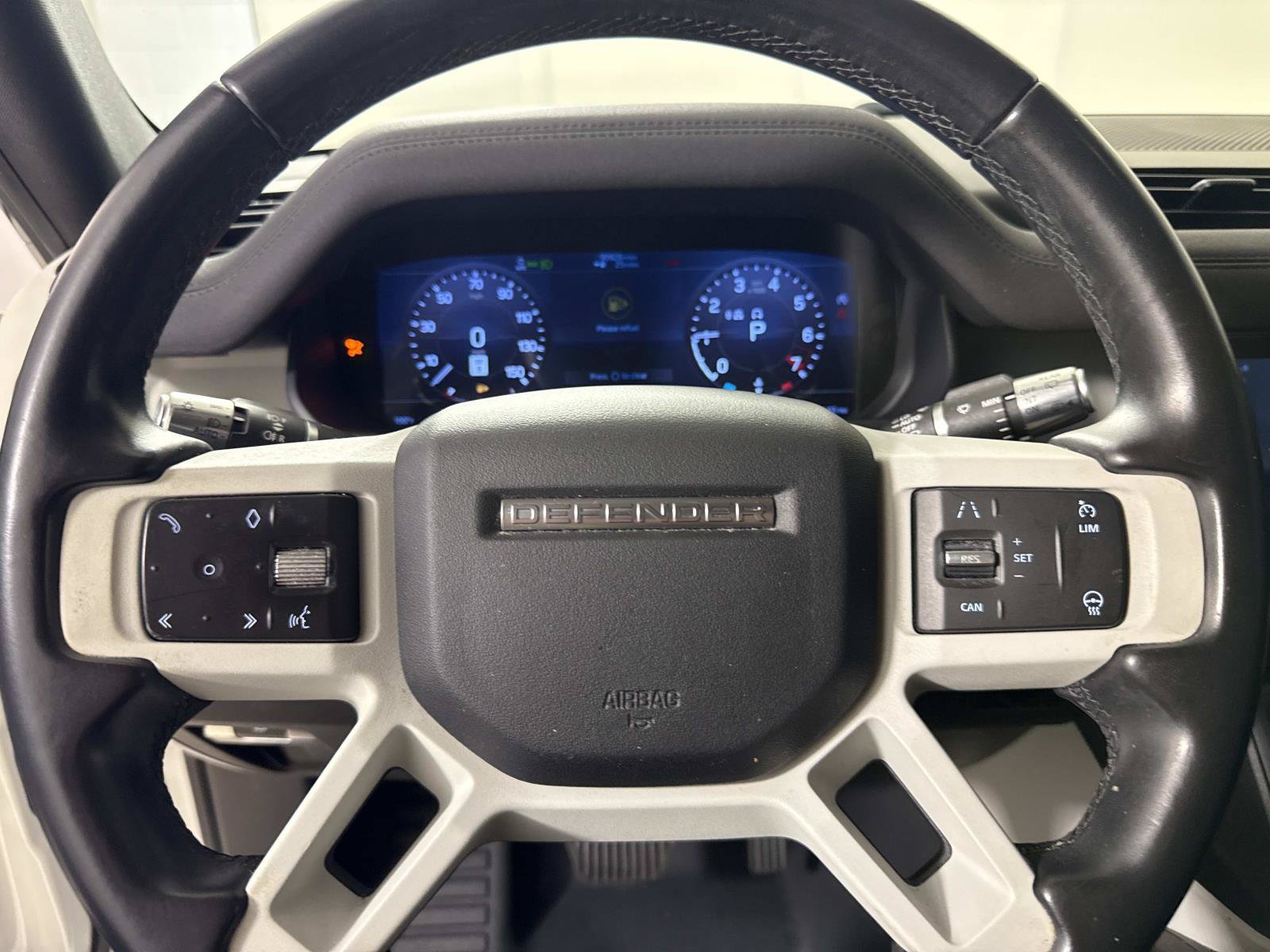 Used 2020 Land Rover Defender 110 SE AWD/4WD image 29