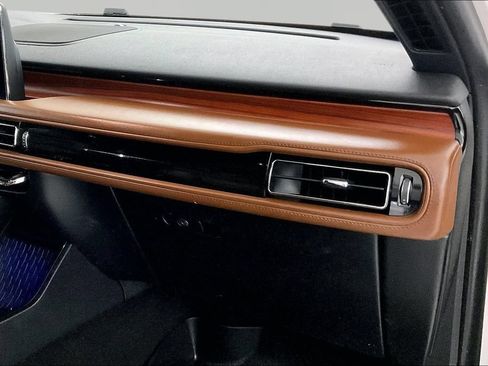Used 2021 Lincoln Aviator Reserve w/ Equipment Group 202A AWD/4WD image 22