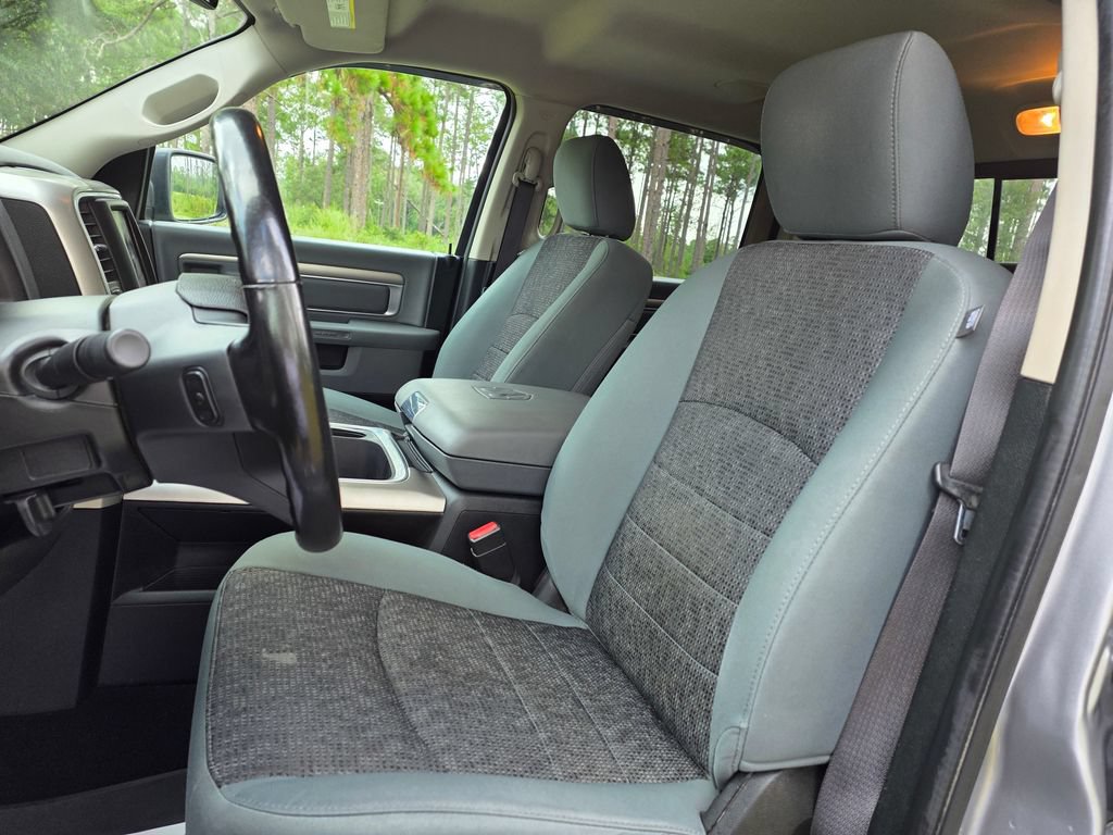 Used 2019 RAM 1500 Warlock AWD/4WD image 14