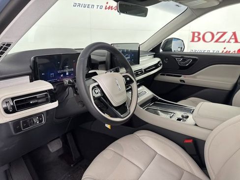 New 2025 Lincoln Aviator Reserve w/ Jet Appearance Package image 14